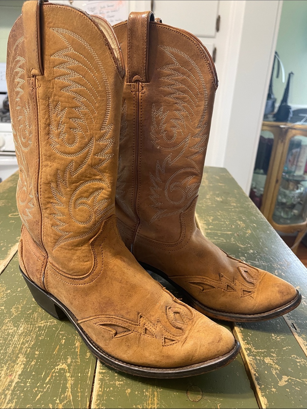 vintage Durango women's cowboy boots, size 8.5